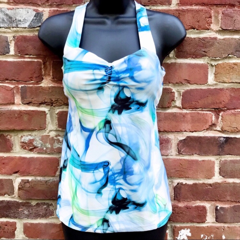2/$16🚀 🦋ACTIVE Razorback Wide Strap Support Athletic Top
